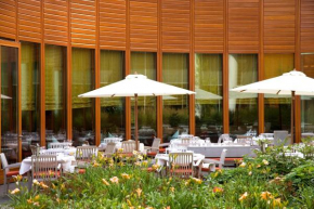 Гостиница Steigenberger Airport Hotel Amsterdam  Схипхол 